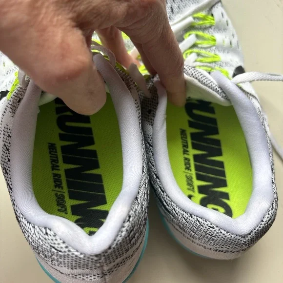 Women Nike Lunartempo size 8.5 “new” - Picture 3 of 5